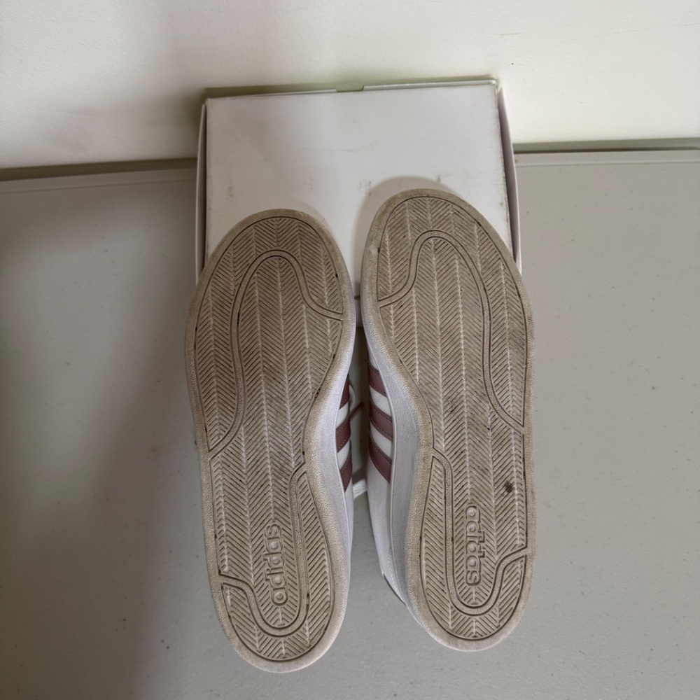 Adidas Women's Grand Court Base Sneakers Size 8 Style 28Y001 - Picture 6 of 8